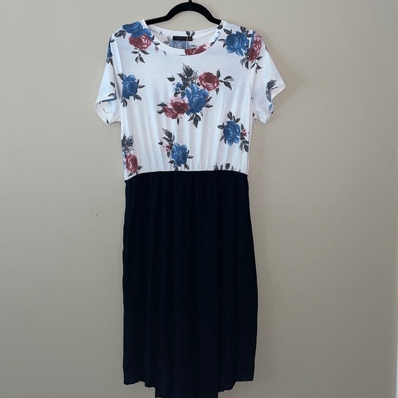 [LAINAB] Short Sleeve Floral Print Dress ~HAS POCKETS!~ - Picture 1 of 6